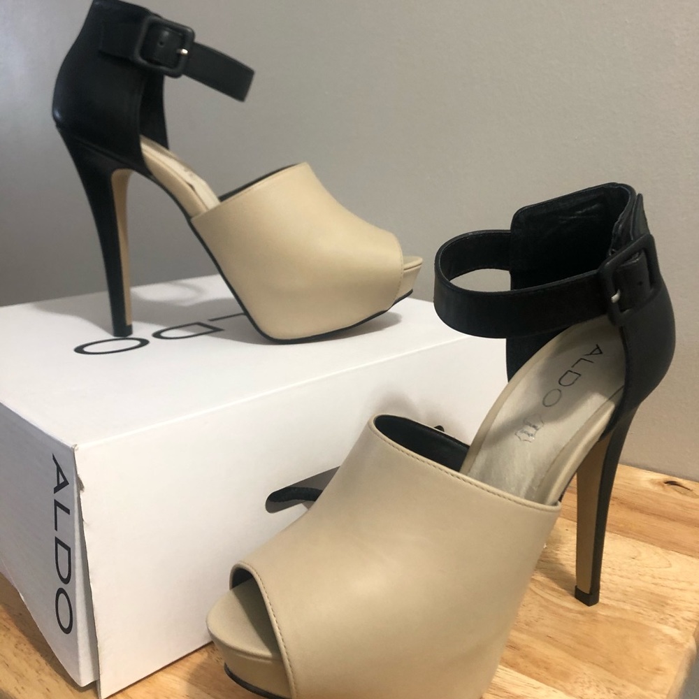 Brand New! Aldo Open-toe Platform 5 inches Heel